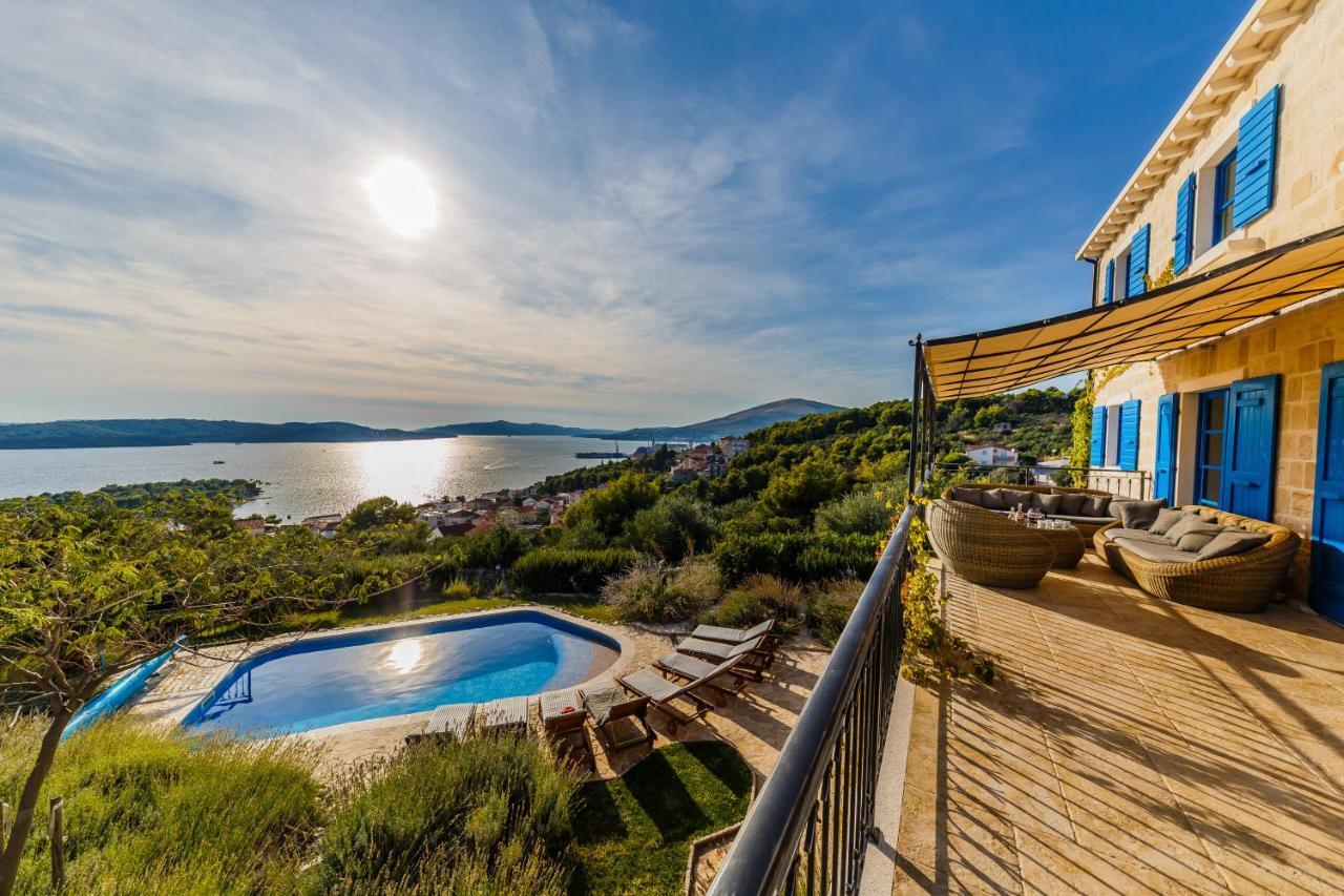 Villa Amarina Трогир Екстериор снимка